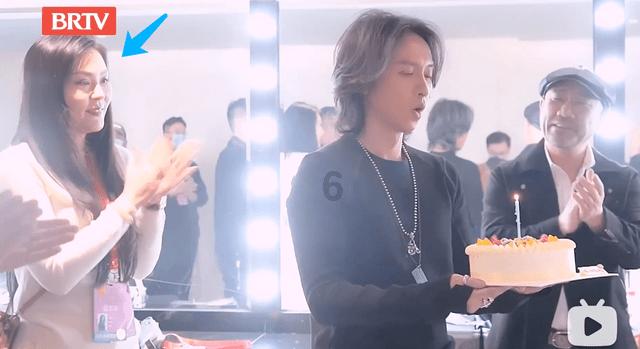 娱乐圈的瓜,把我惊呆了,admh鼻基底填充竟然这么......