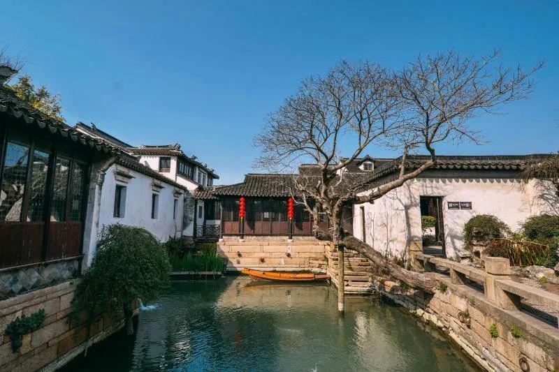 同样是唐妆，把谭松韵杨紫和周迅放一起看，女星审美差距就出来了